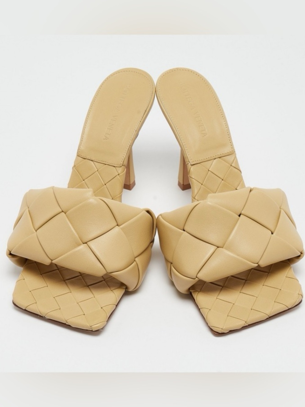 Bottega Veneta light yellow quilted leather lido slide sandals size 37.5